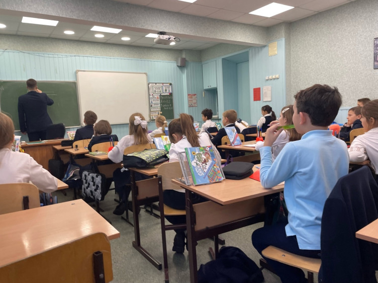 Дополнительный набор в 10 классы.